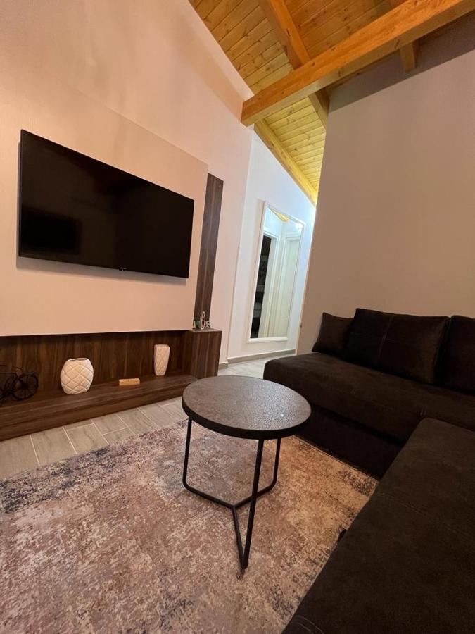 Trip-Stop Apartments Vlorë Extérieur photo